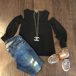 Like new EXPRESS WOMEN TOP!!